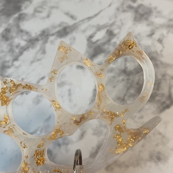 Knuckles keychain - Picture 3 of 7